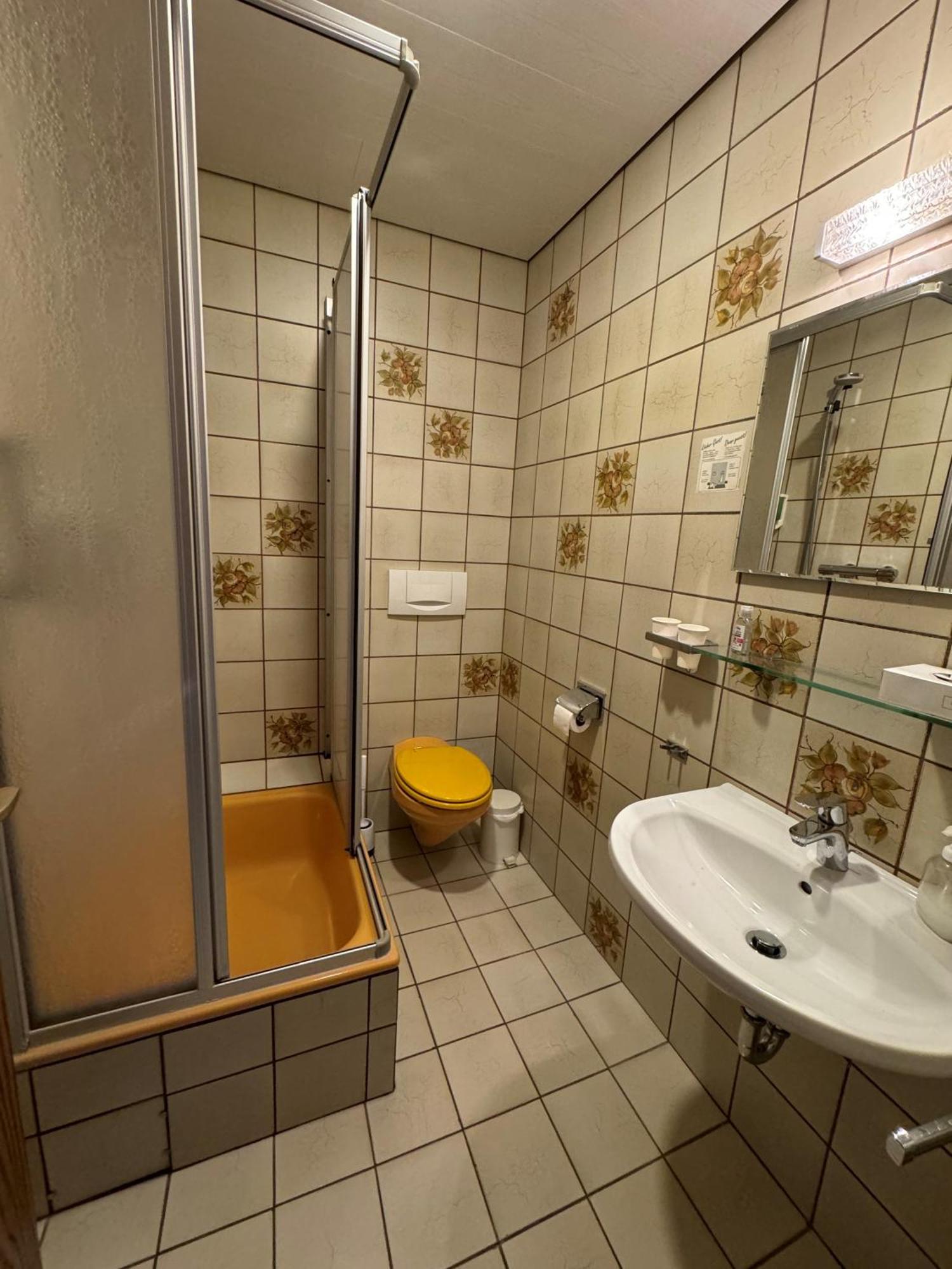 Hotel Zur Muehle Iserlohn Chambre photo